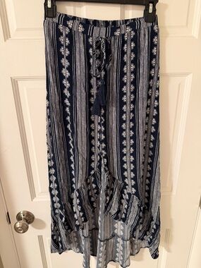 Band of Gypsies Boho Blue & White Patterned High-Low Maxi Skirt Size XS